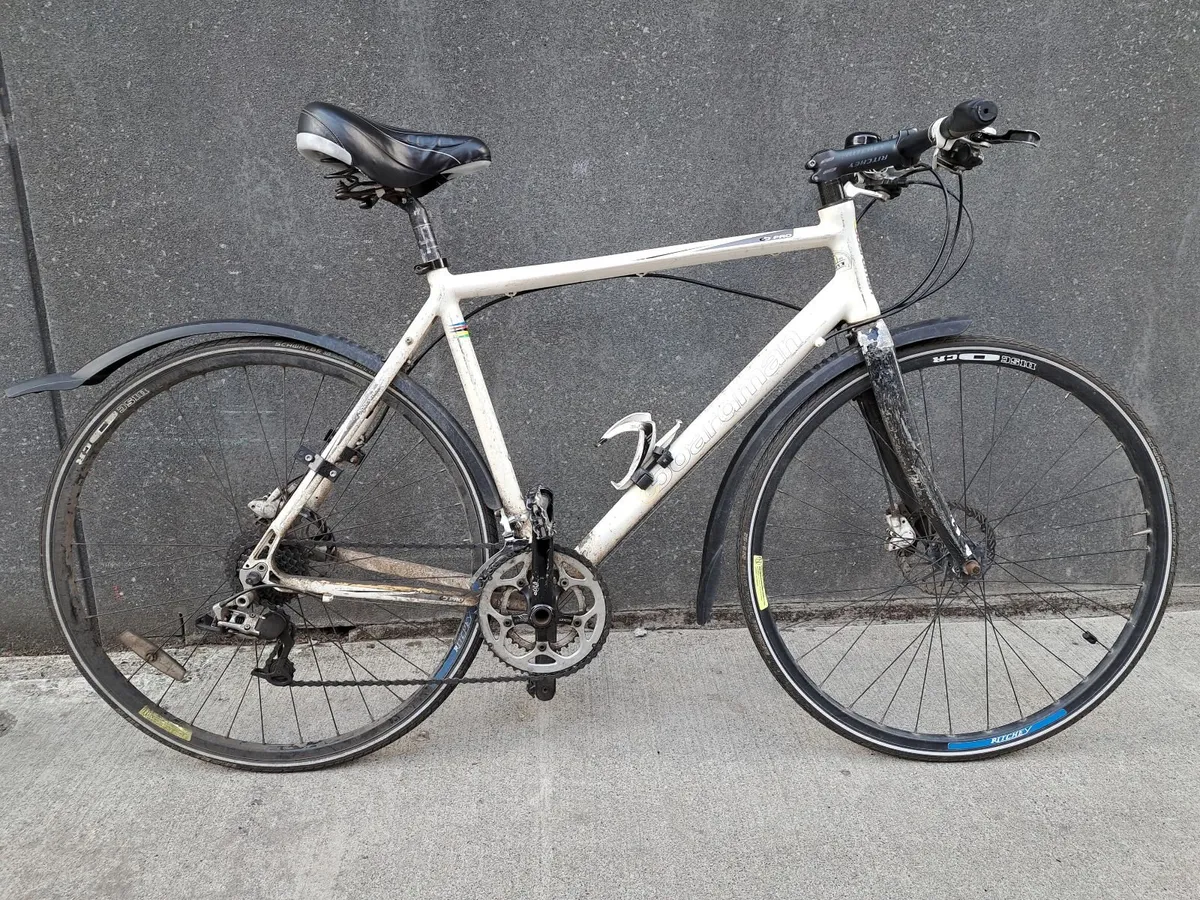 Hybrid bike - Boardman - Marathon+ tyres - Image 3