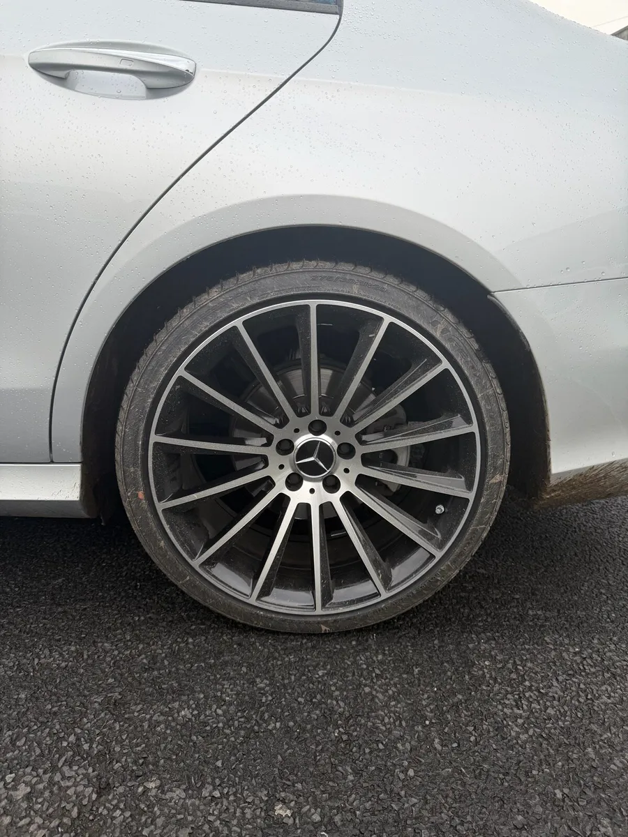 20 inch Alloy wheels with tyres - Image 3
