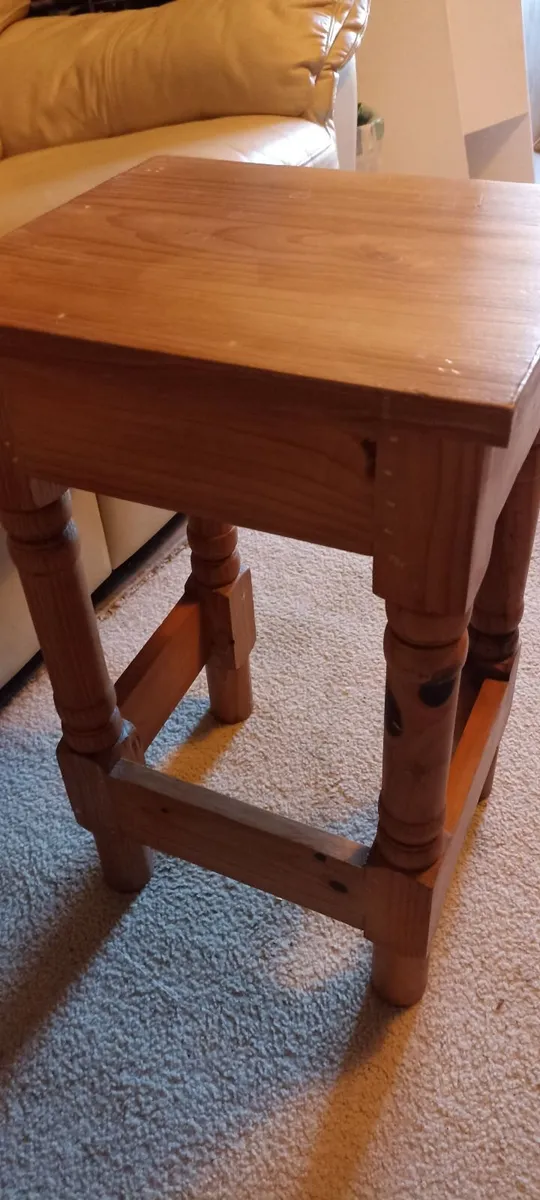 Small Pine Side Table - Image 2