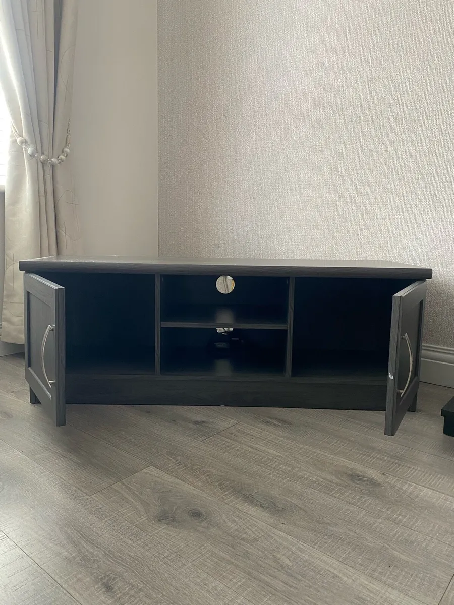 Side board cabinet & matching TV unit - Image 4