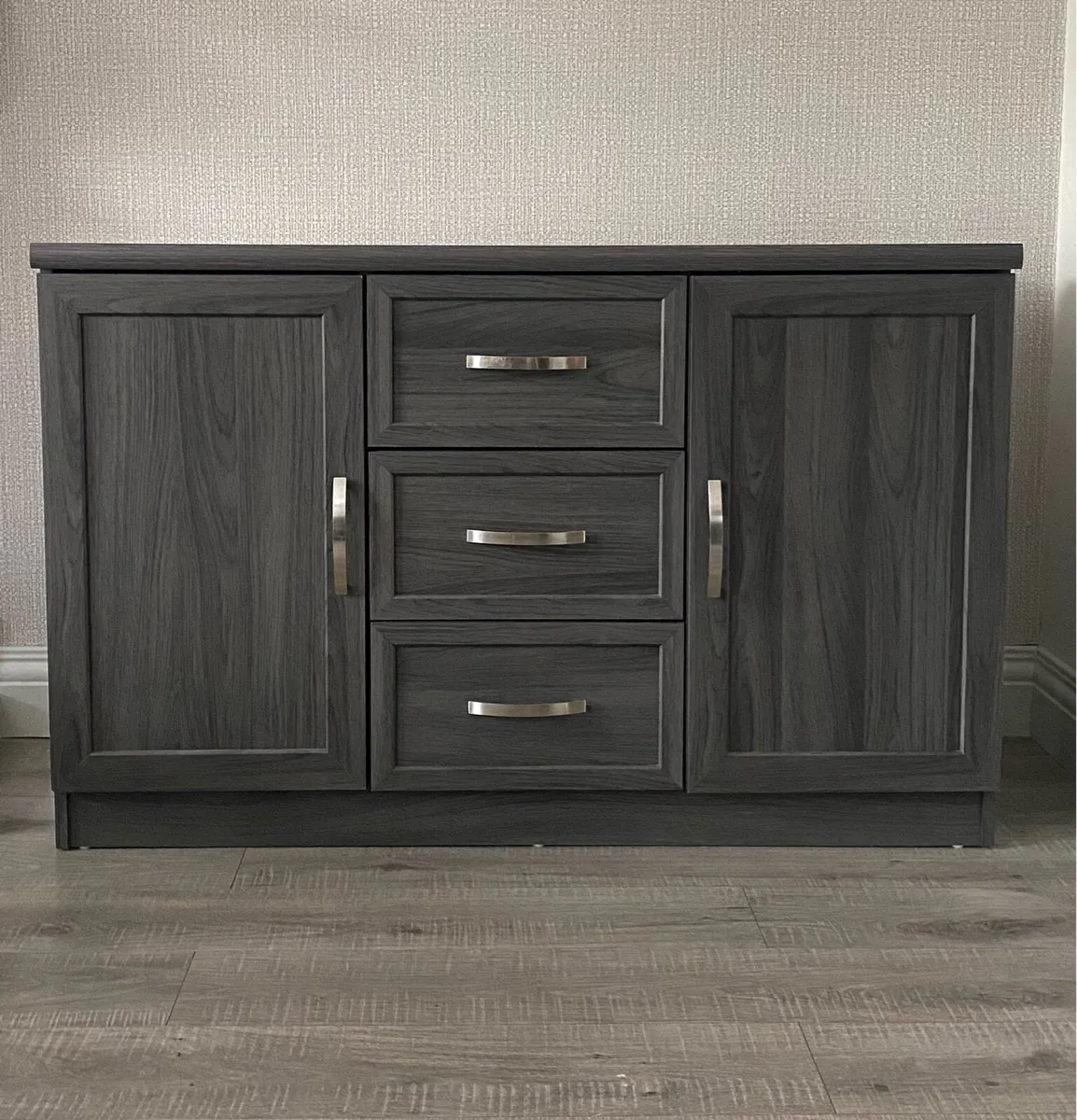 Side board cabinet & matching TV unit - Image 1
