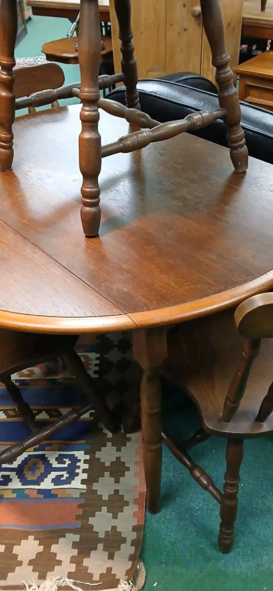 Solid wood kitchen table and 4 chairs - Image 2