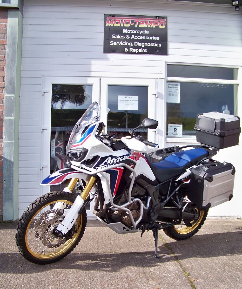 2016 Honda CRF 1000 DCT ABS full luggage - Image 2