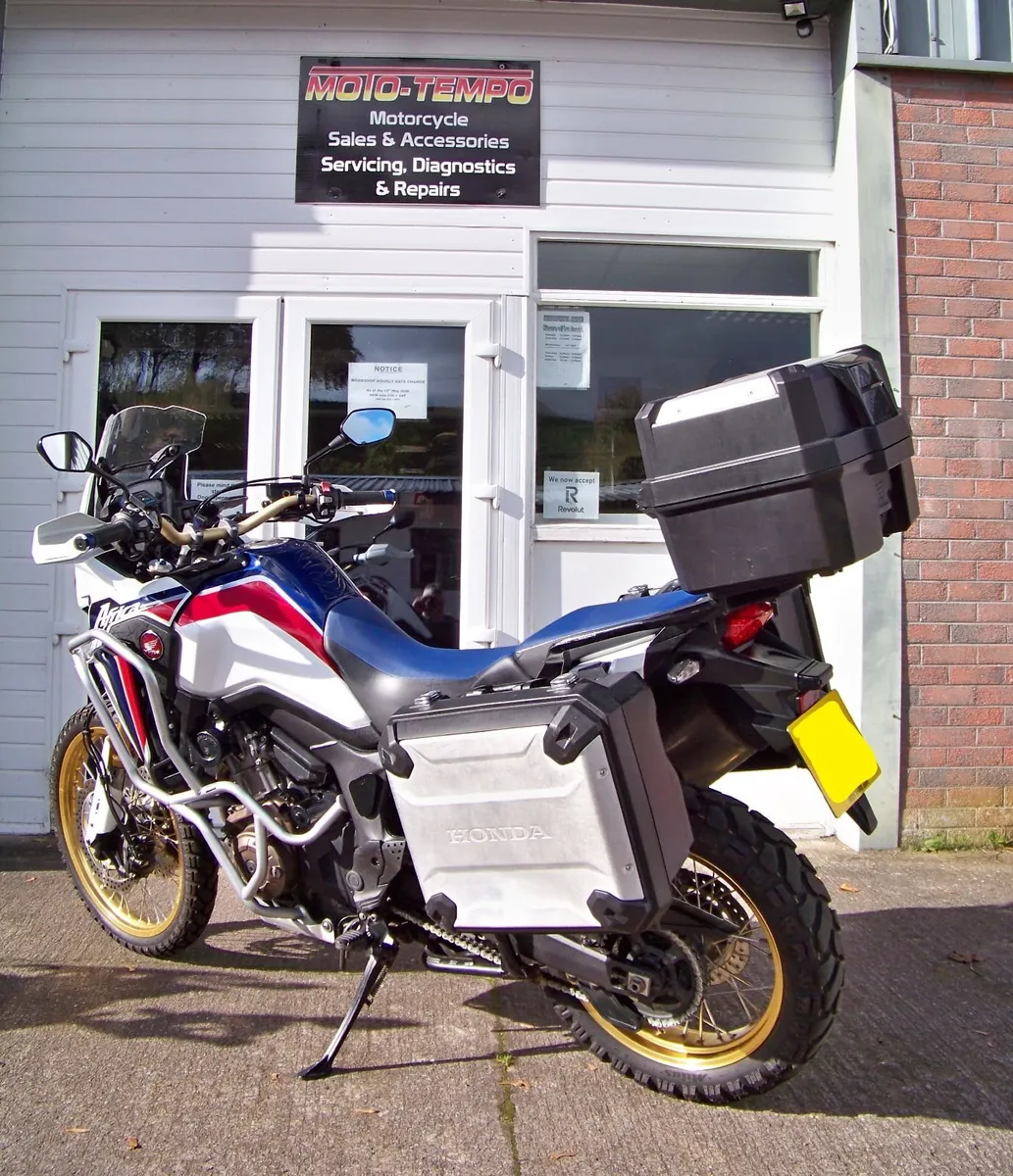 2016 Honda CRF 1000 DCT ABS full luggage - Image 3