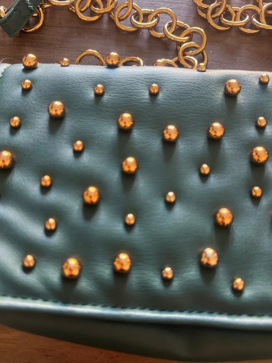Zara green studded crossbody bag - Image 3