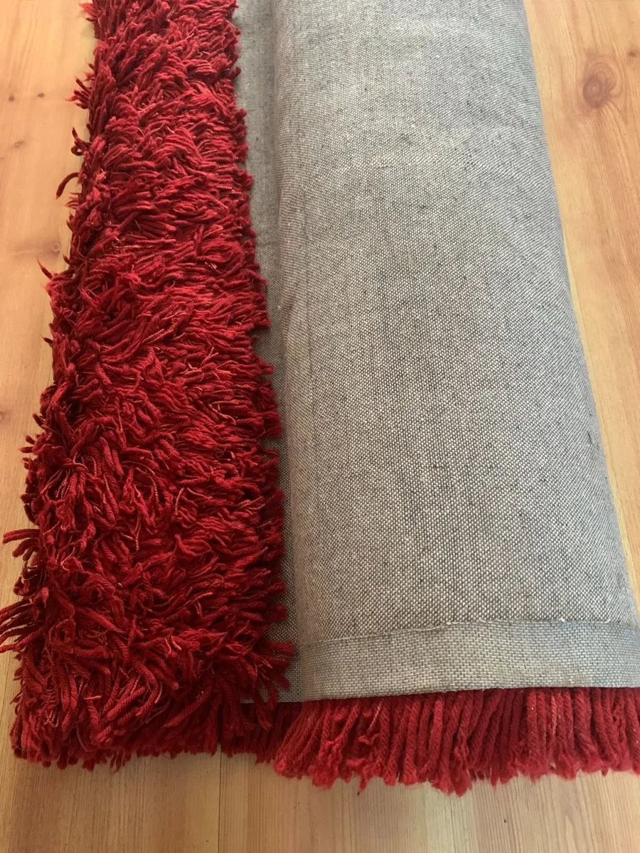 Ruby Red Shaggy Rug