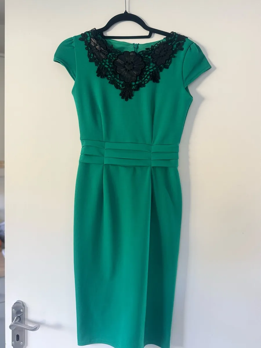 Jessica green pencil dress size 8 - Image 1
