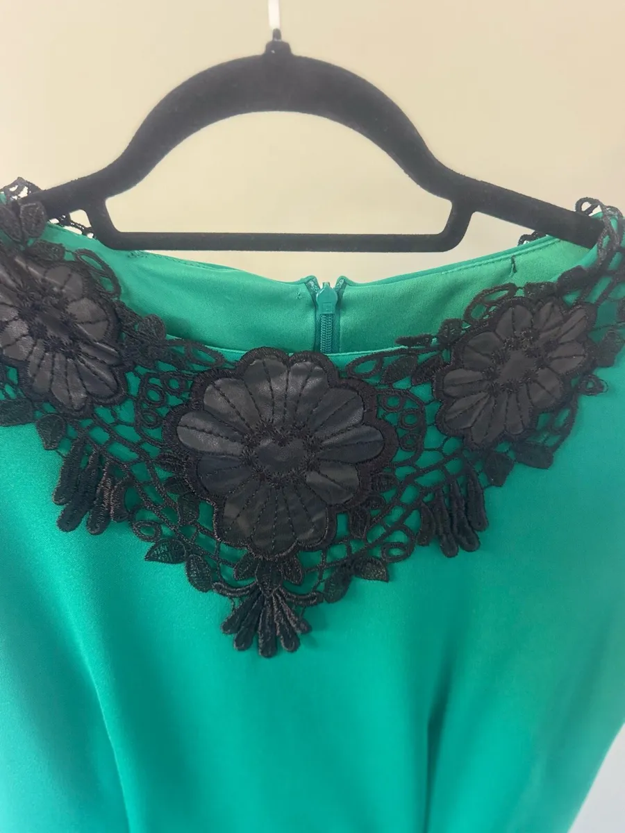 Jessica green pencil dress size 8 - Image 2