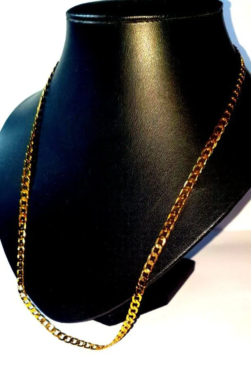 Pristine Vintage 9ct Gold Curb Chain – 24" - Image 1