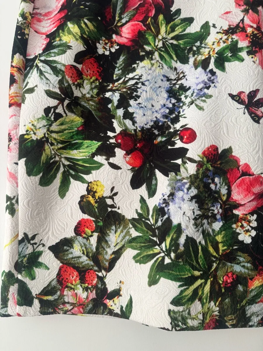 Anonyme Designers textured floral skirt size 14 - Image 2