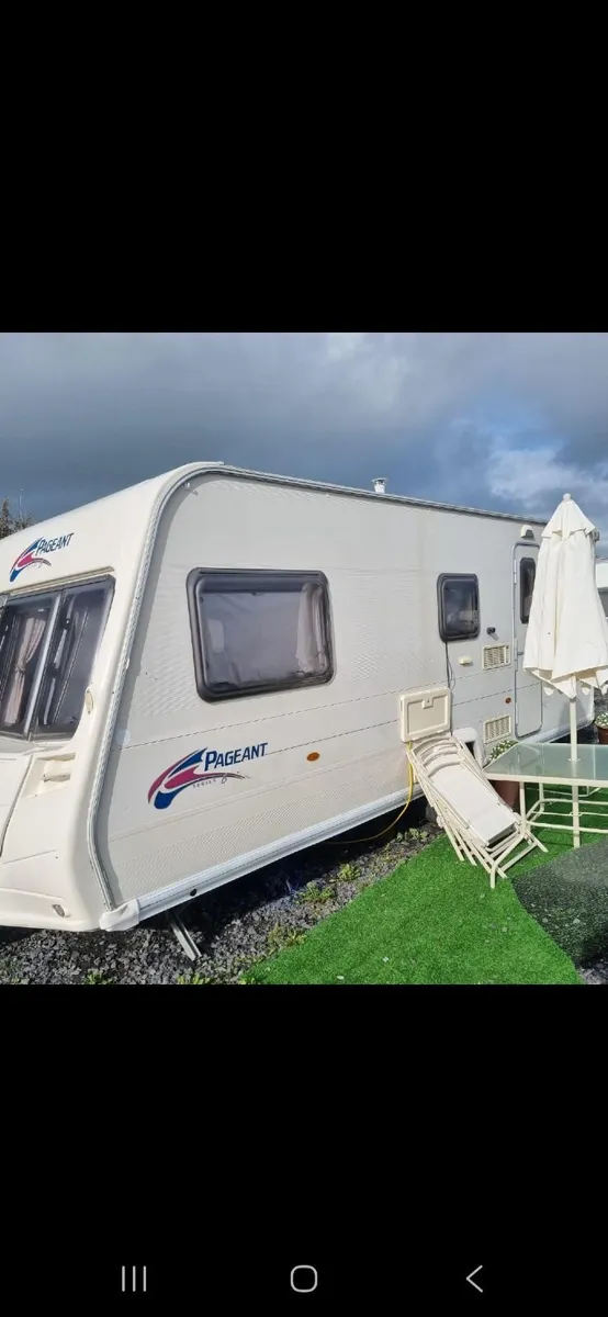 Bailey Pageant Series 6 Champagne Caravan - Image 2