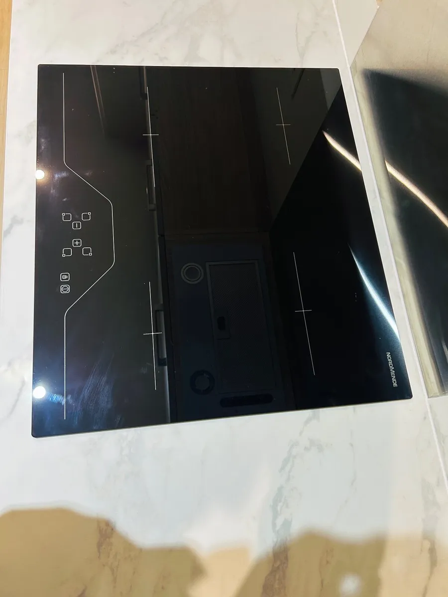 Selling a new Nordmende electric hob - Image 3