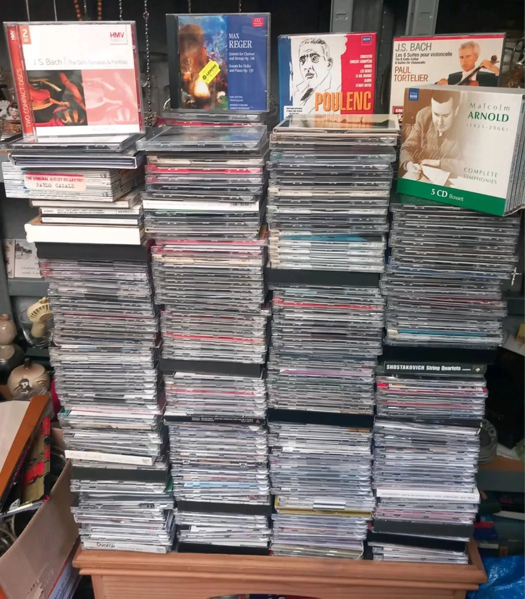 240 CDs classical music, mint condition D18 - Image 1