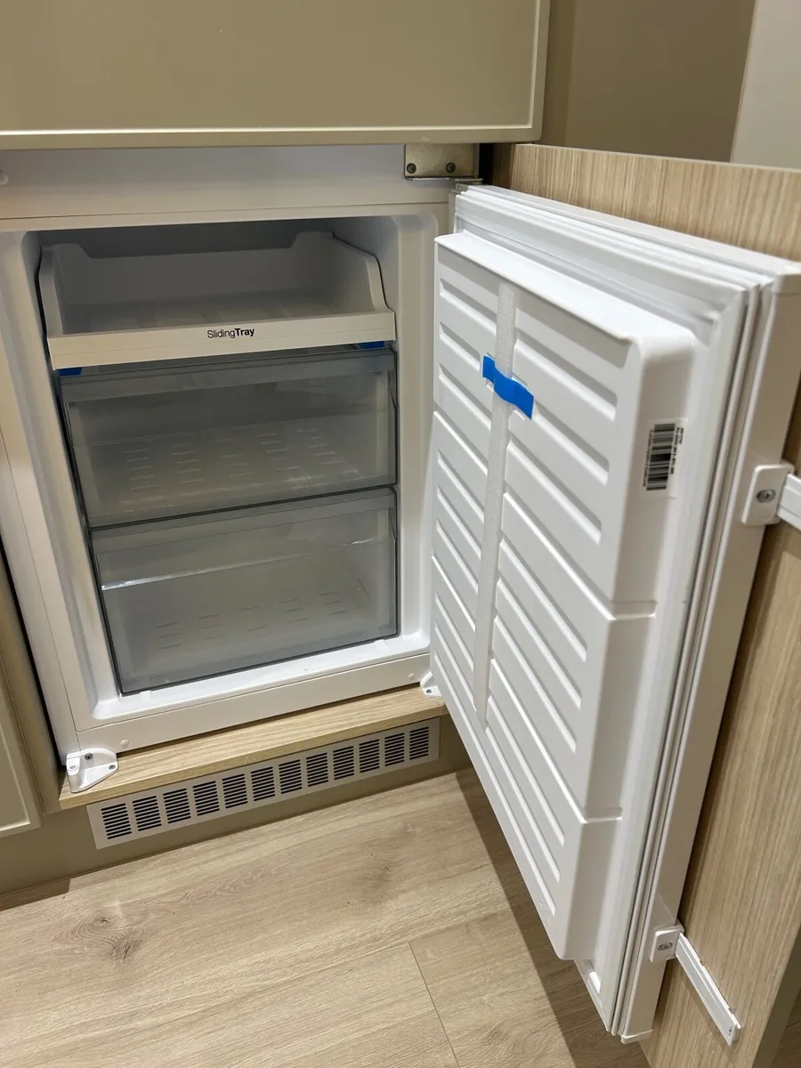 New Nordmende fridge for sell - Image 3