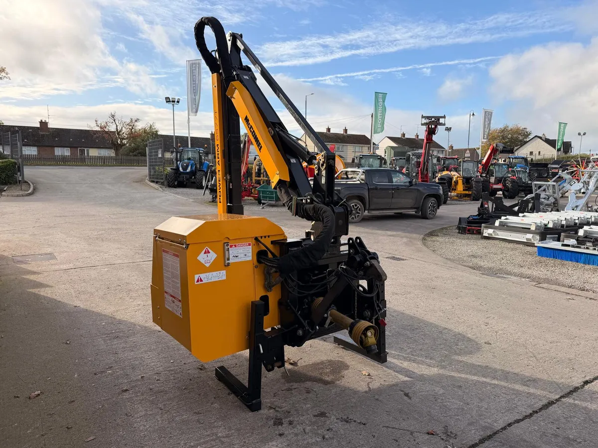 Used McConnel PA6577 Hedgecutter - Image 4
