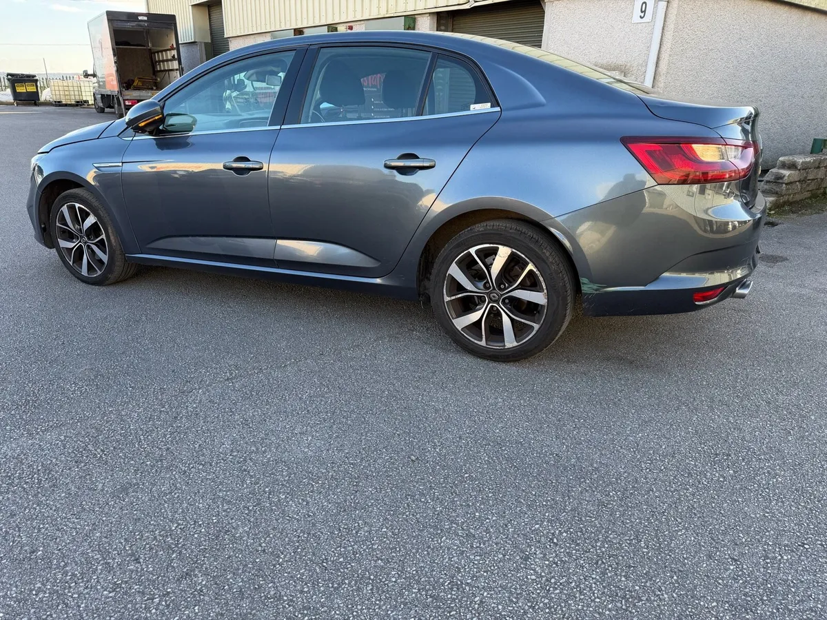 2018 Renault Megane for breaking - Image 2