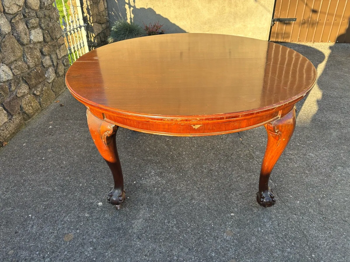 Solid Antique Mahogany Circular Table - Image 3