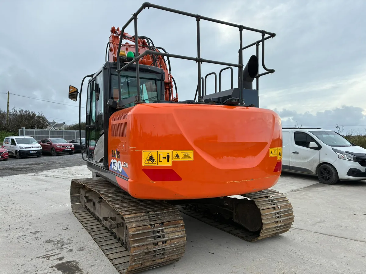 Hitachi ZX130-6 - Image 3