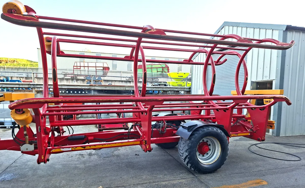 KELTEC 8 BALE TRAILER - Image 4