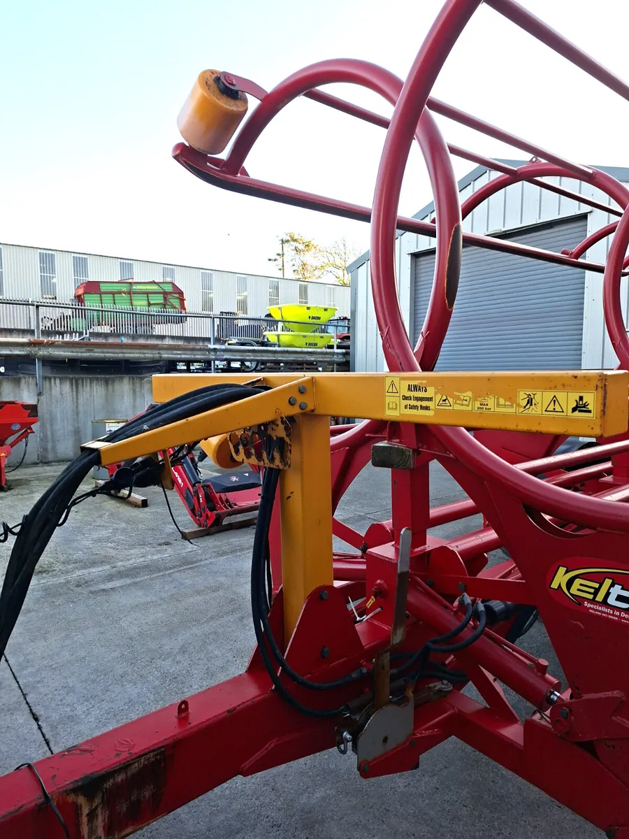 KELTEC 8 BALE TRAILER - Image 3