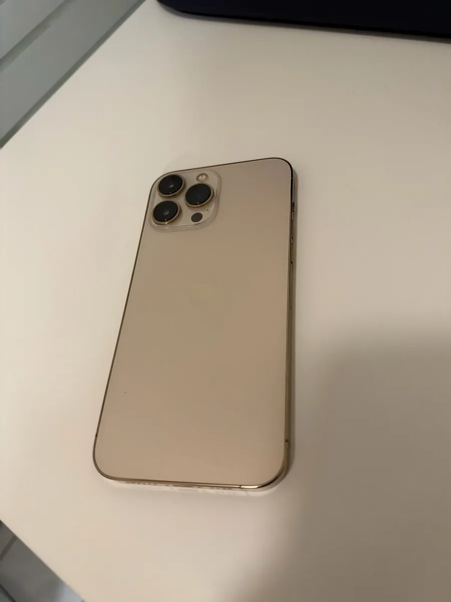 Iphone 13 pro max gold - Image 2