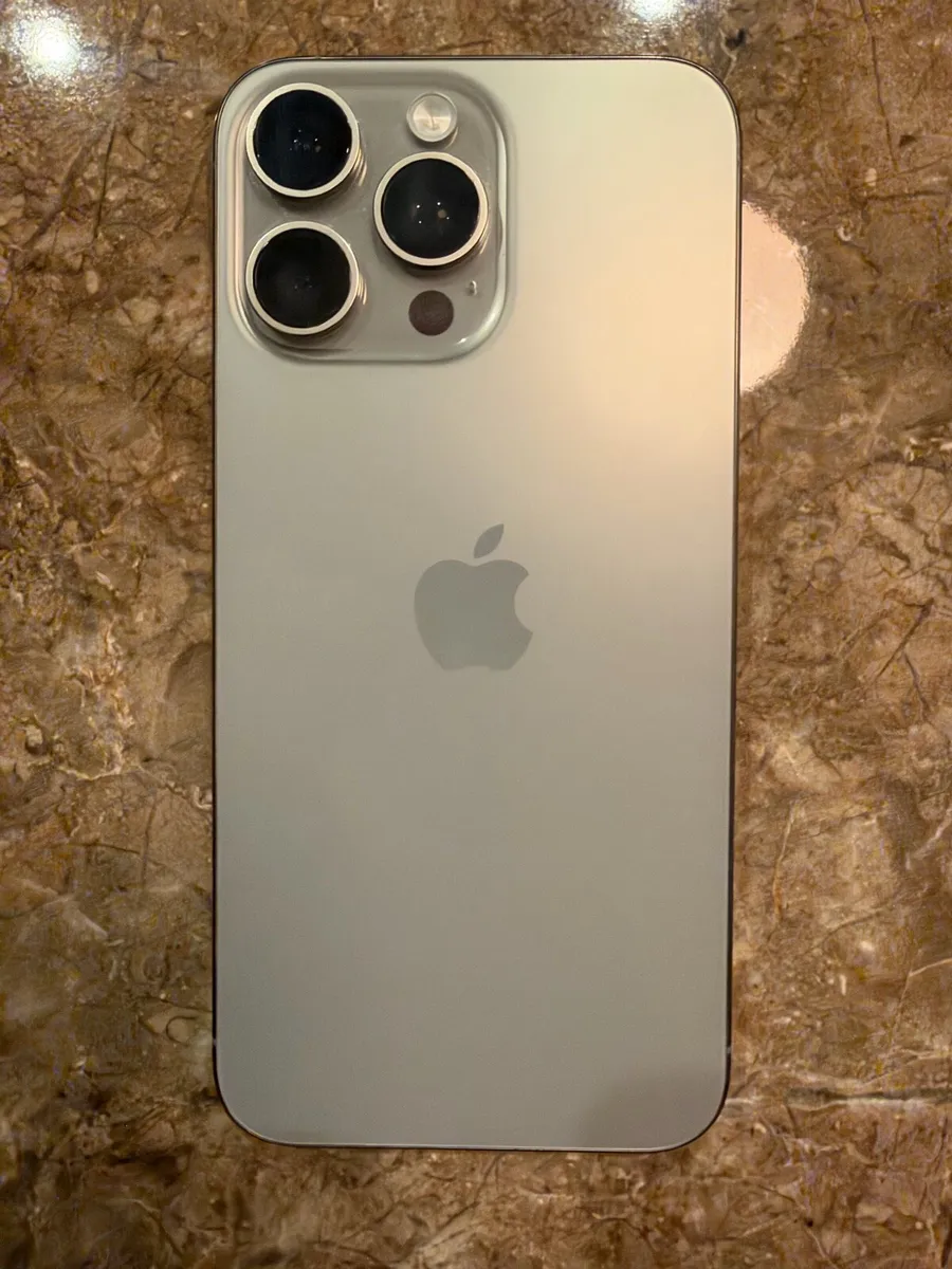 IPhone 15 Pro Max 256gb - Image 1