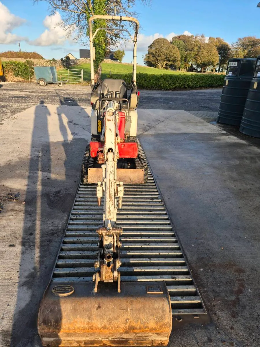 Takeuchi TB210R - Image 3