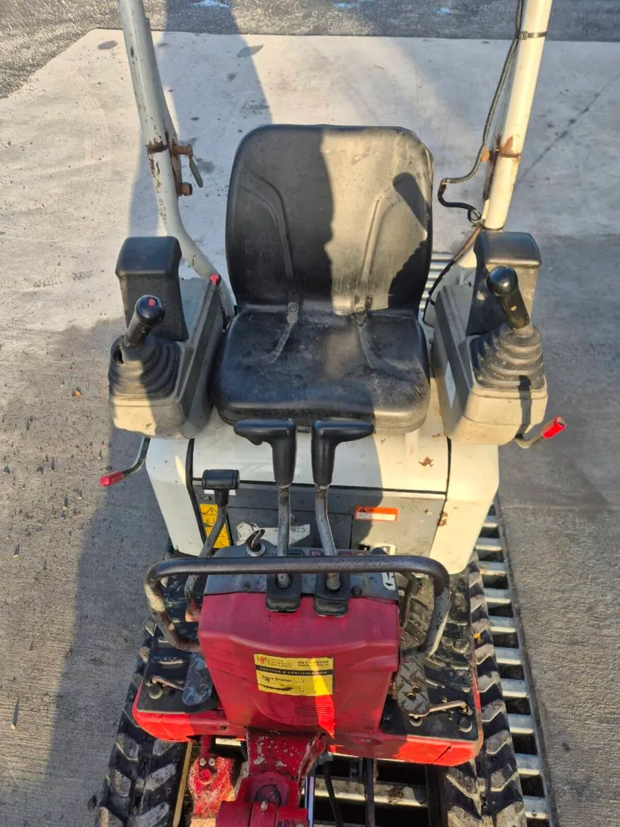 Takeuchi TB210R - Image 4