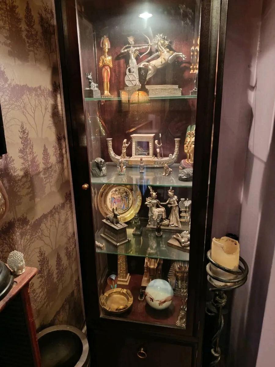 Egyptian picture's and ornaments - Image 1