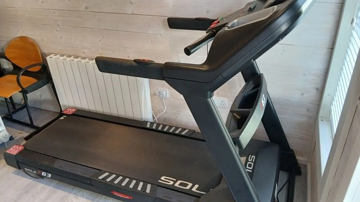 Sole F63 Treadmill - Image 1