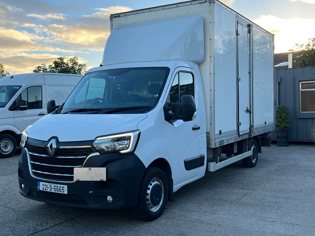 2022 RENAULT MASTER BOX BODY - Image 2