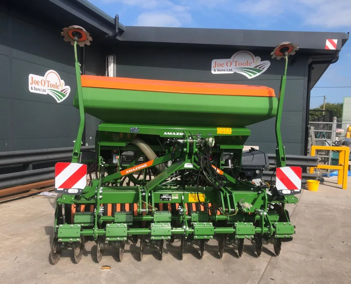 Amazone Centaya Super Twin Tec with Disc Harrow - Image 3