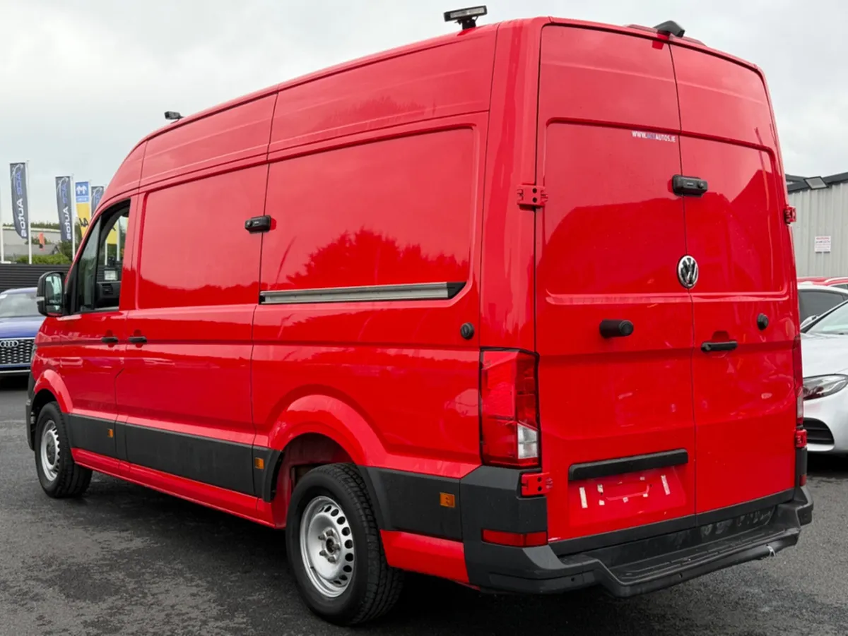 Volkswagen Crafter TRENDLINE - 2.0L DIESEL - MANUA - Image 4