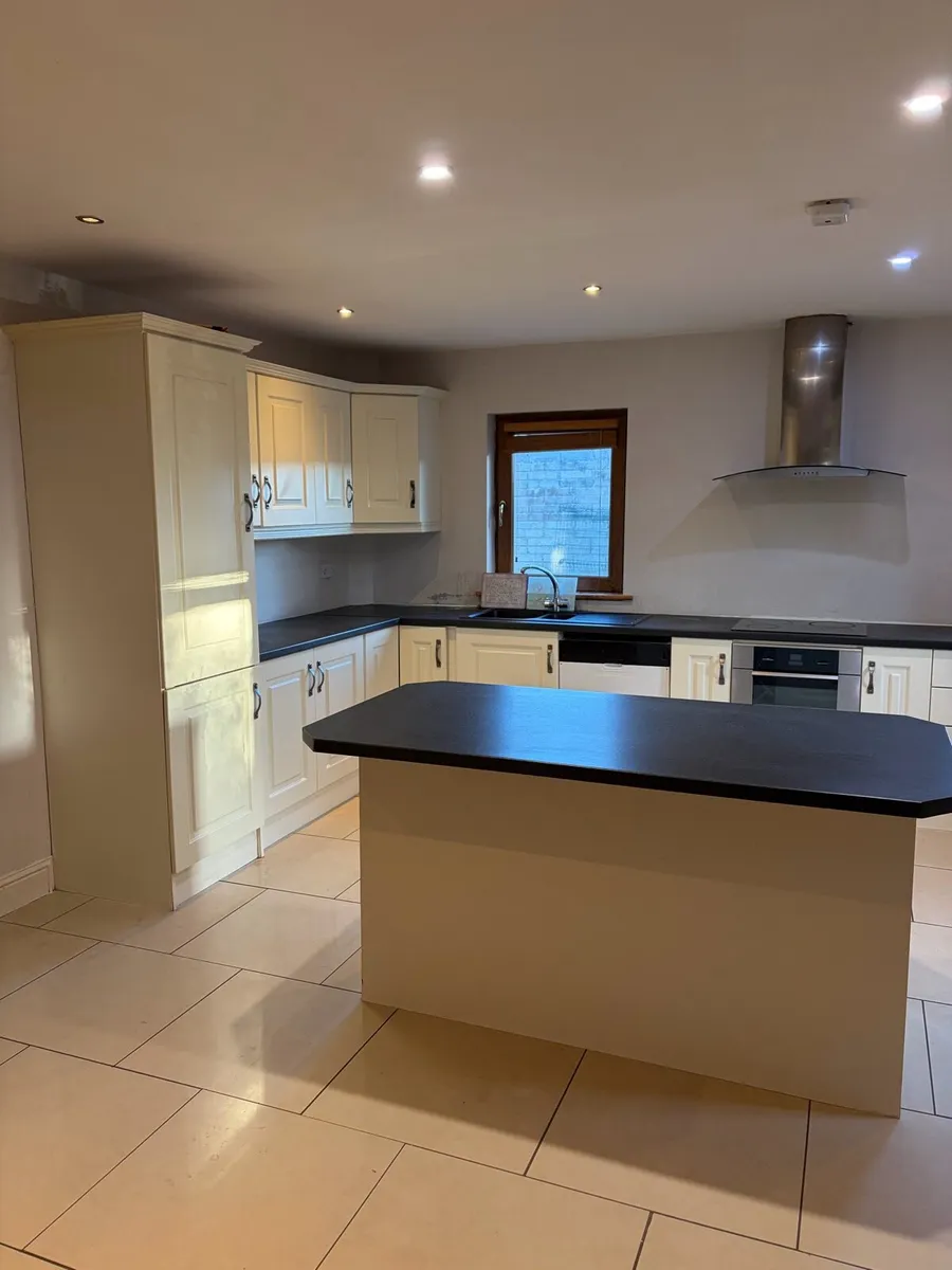Kitchen - Image 1