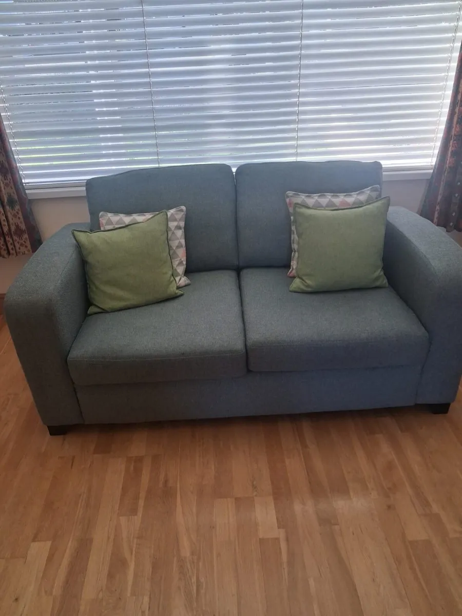 2 seater couch and armchair - Image 1