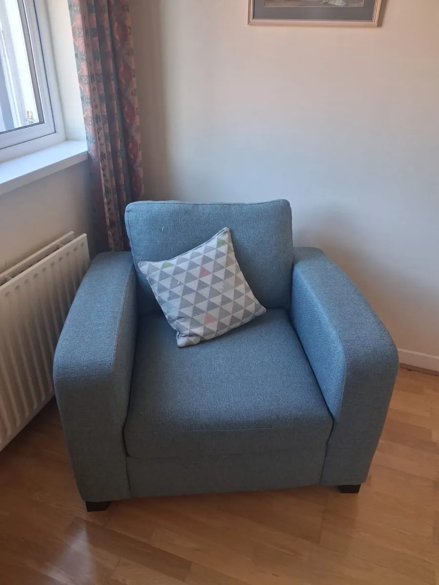 2 seater couch and armchair - Image 2