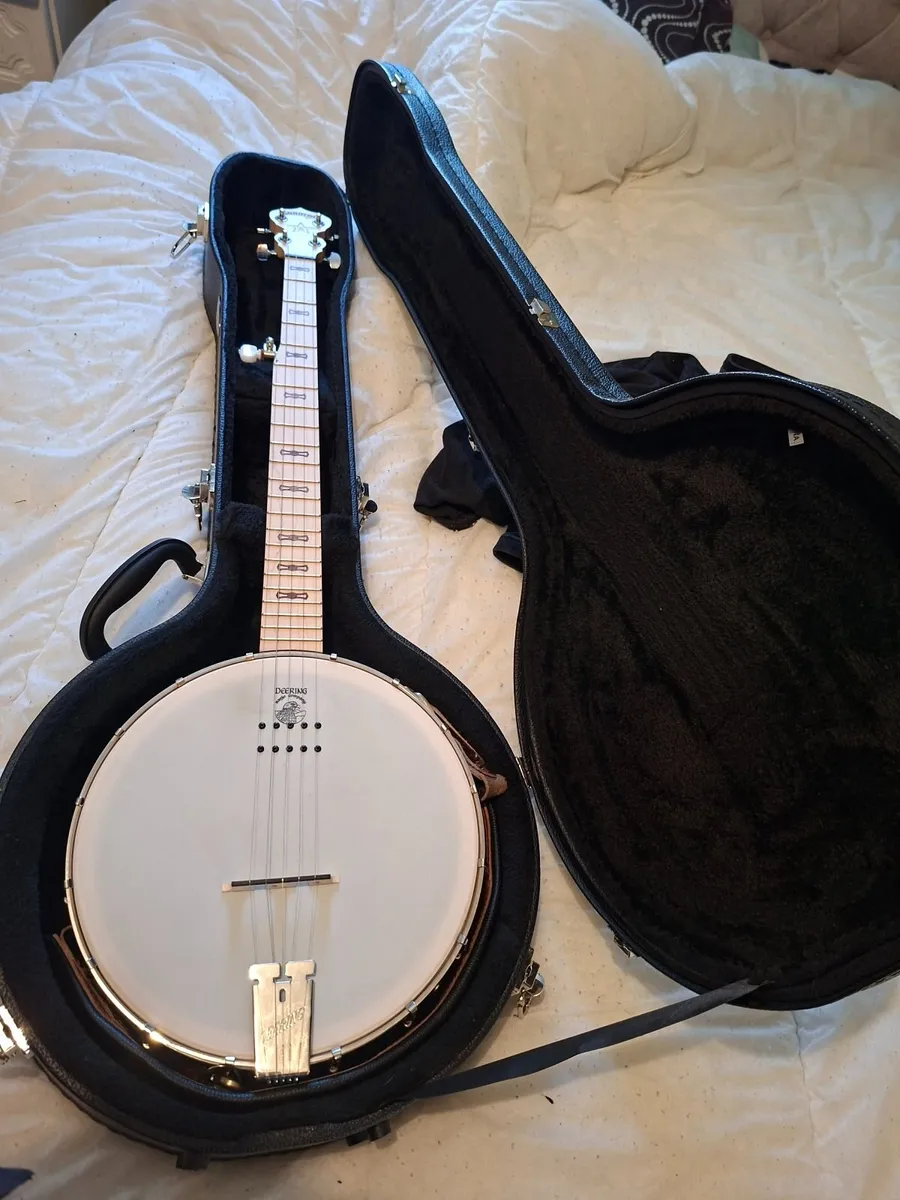 Deering A/E Goodtime with pickup with case and str - Image 4