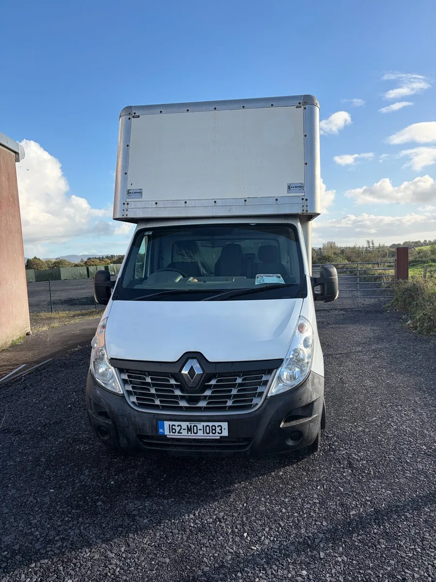 2016 RENAULT MASTER , low mileage! 1 owner - Image 3