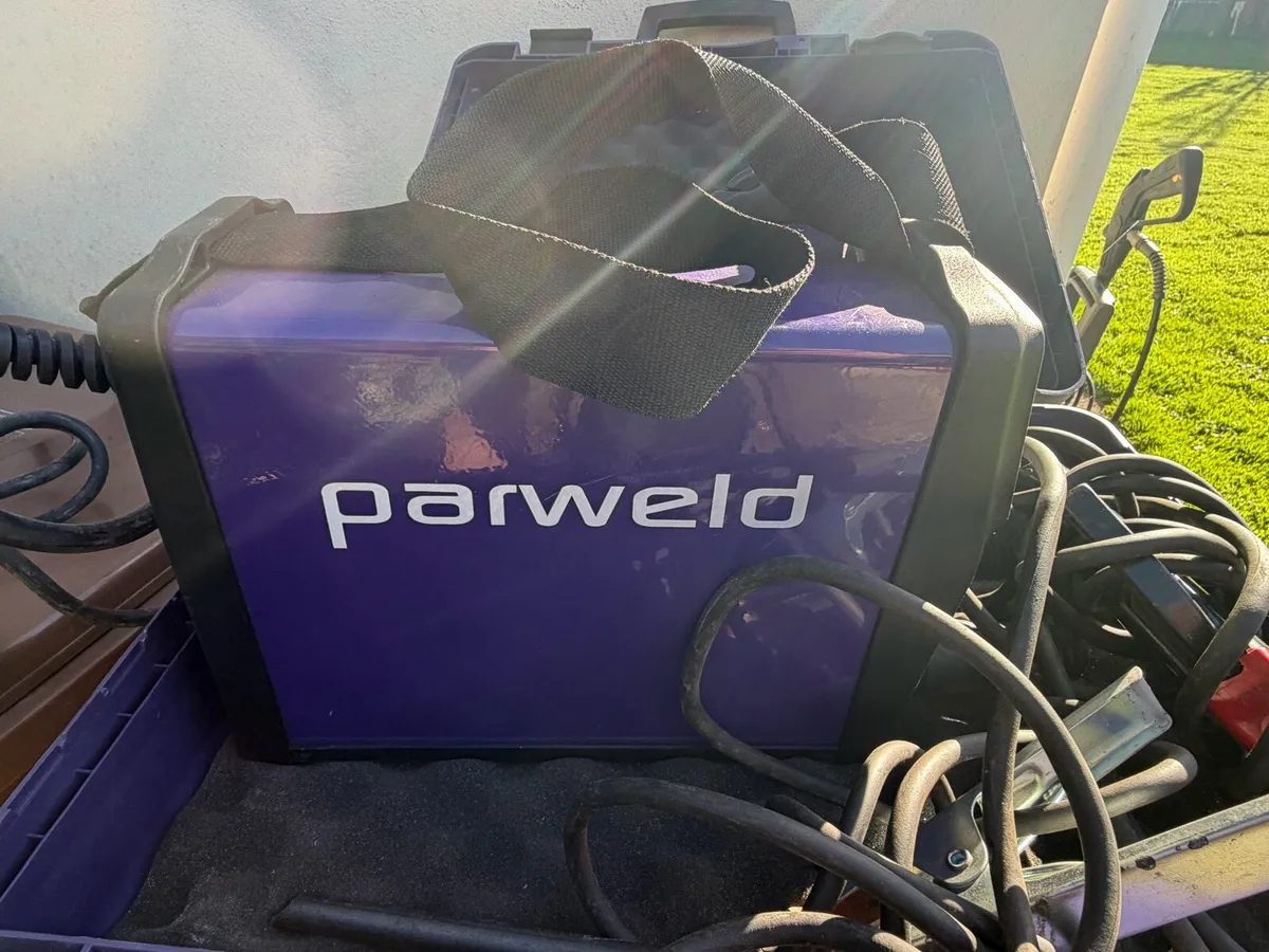 PARWELD 160 AMP INVERTER WELDER - Image 4