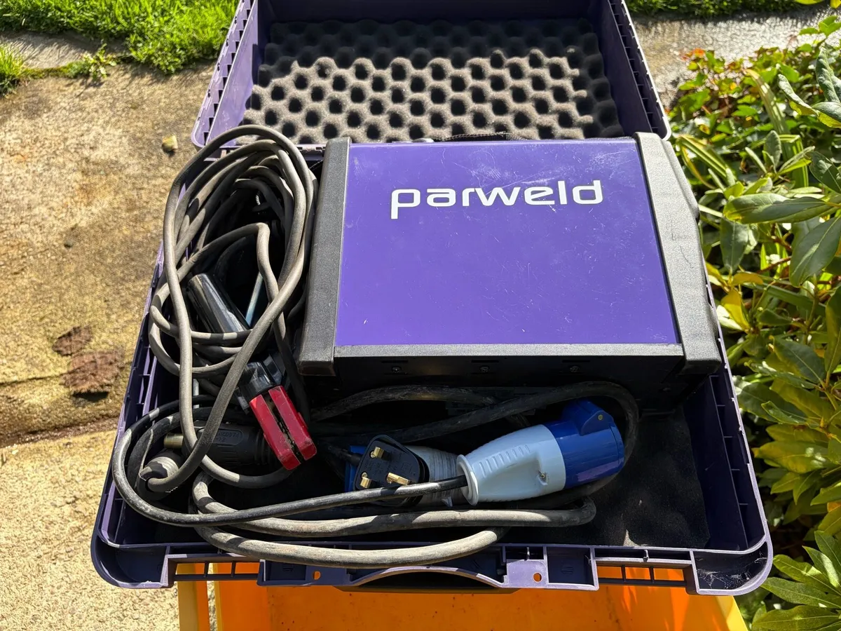 PARWELD 160 AMP INVERTER WELDER - Image 2