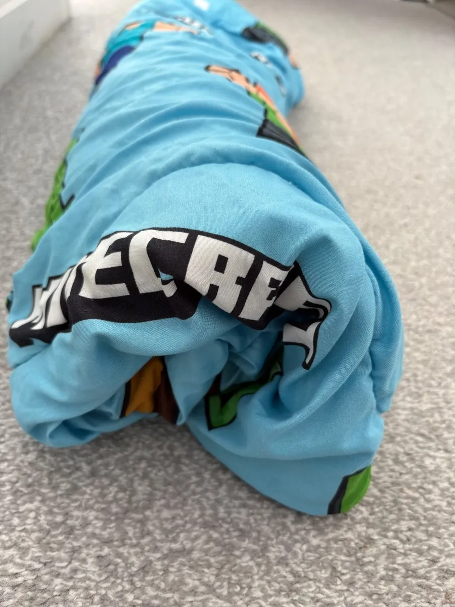 Minecraft duvet - Image 1