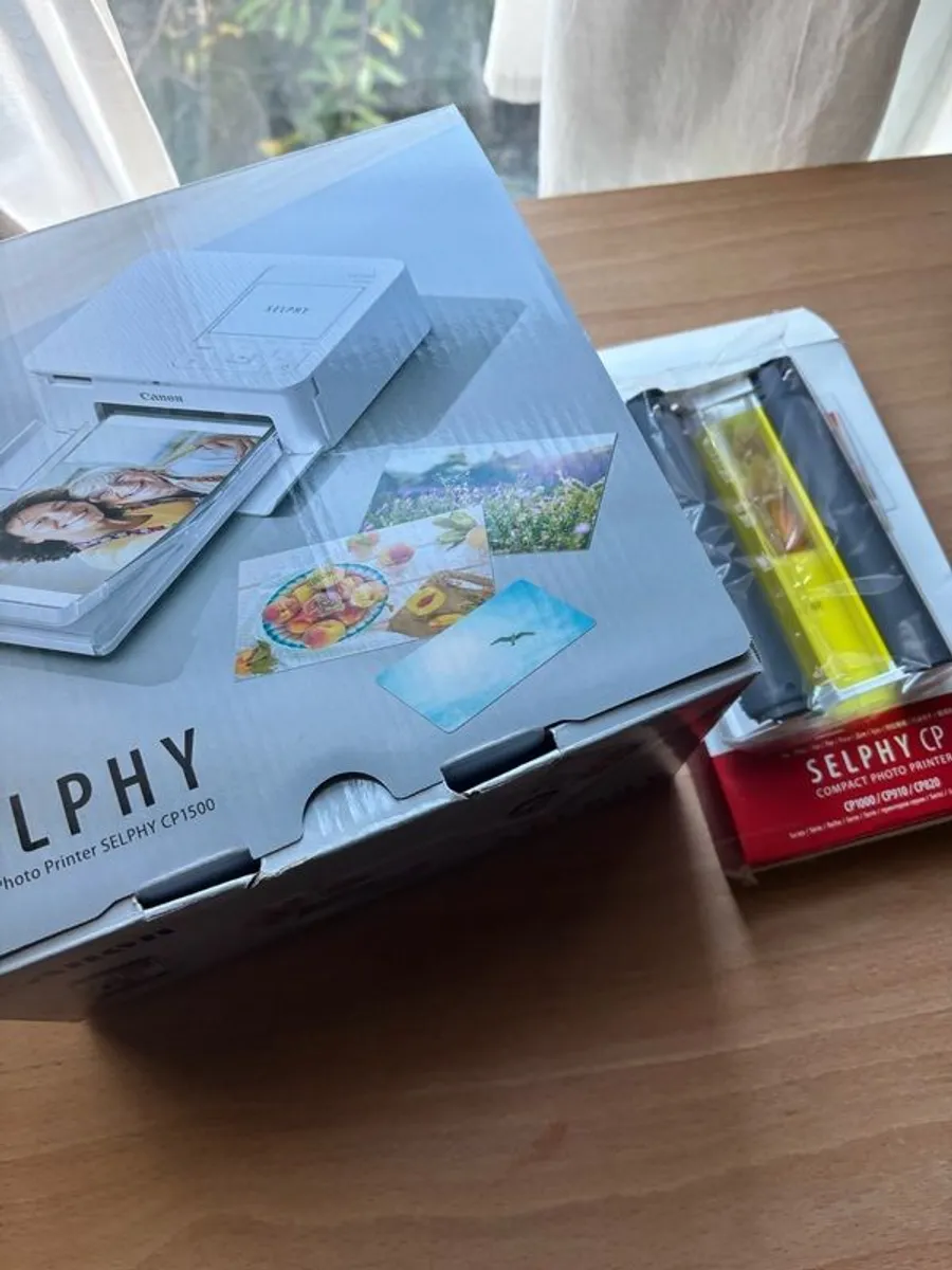 Canon Selphy CP1500 Compact Photo Printer - Image 1