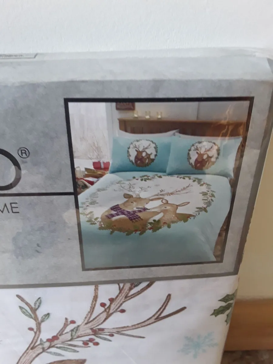 Brand new single duvet cover still in packet - Image 2