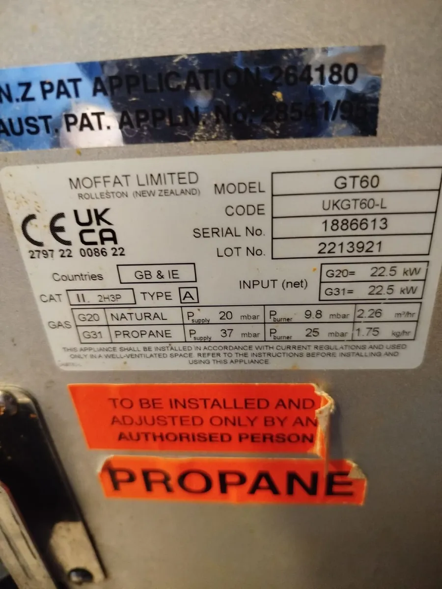 Blue Seal GT60  Fryer single tank - Image 4