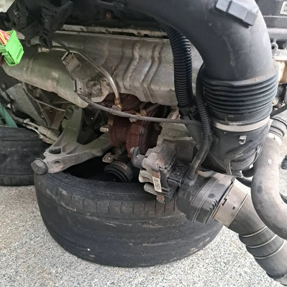 BMW X5 Engine - Image 2