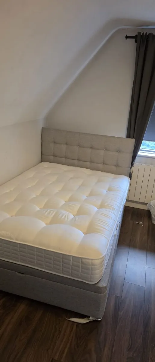 Double Bed - Image 2