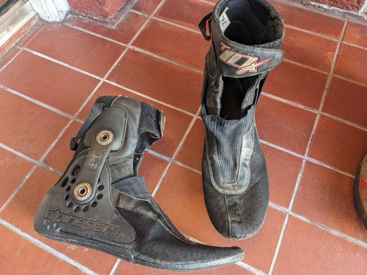 Alpinestars Tech10 Enduro Boots 44.5 - Image 4