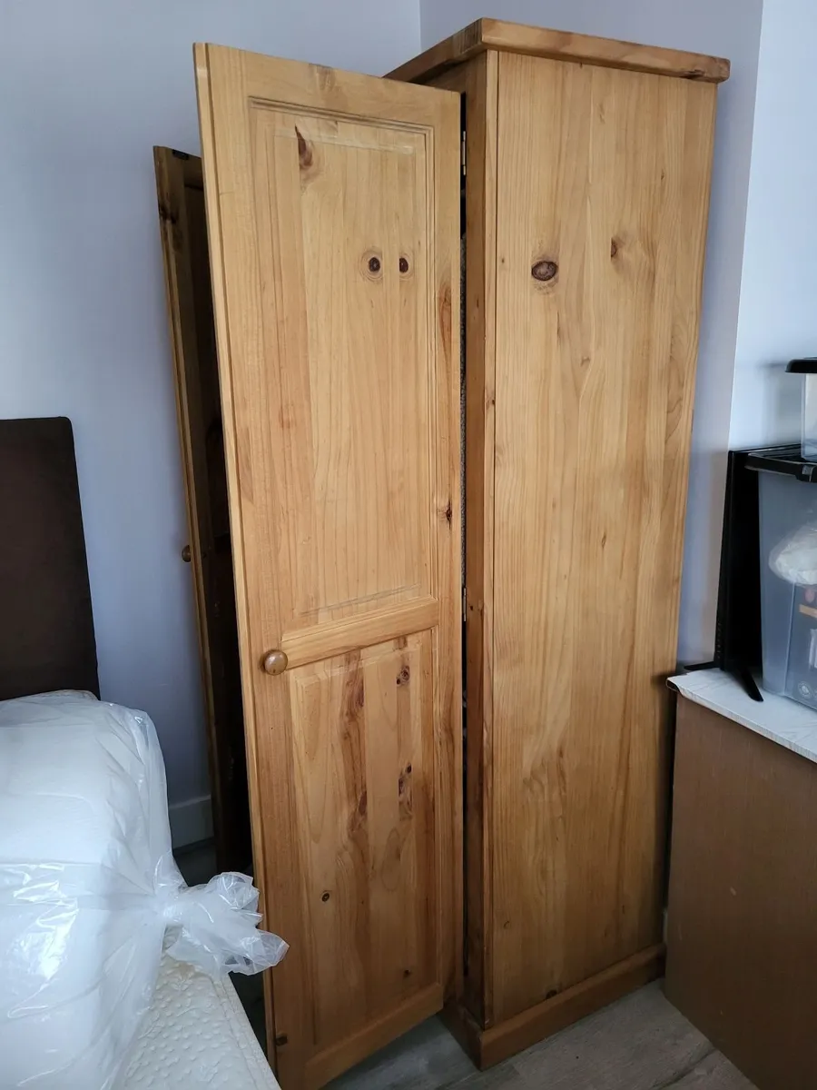 Wardrobe - Image 2