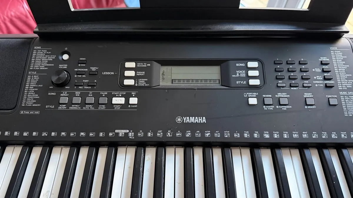 Yamaha PSR-E363 - Image 3