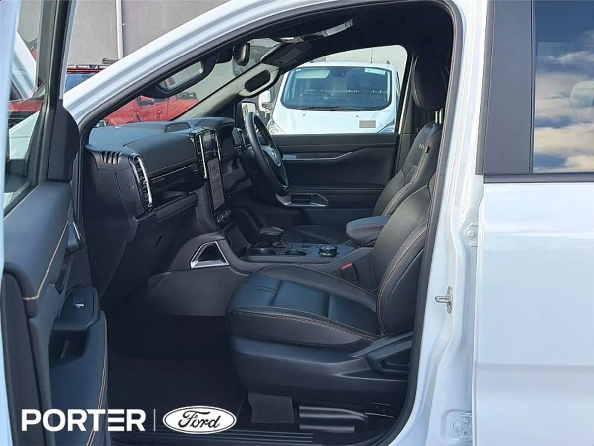Ford Ranger *PHEV* 2.3T PHEV WILDTRAK 281PS A10 AW - Image 4